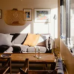 House On Hilltop With View And Decor Dom wakacyjny *
