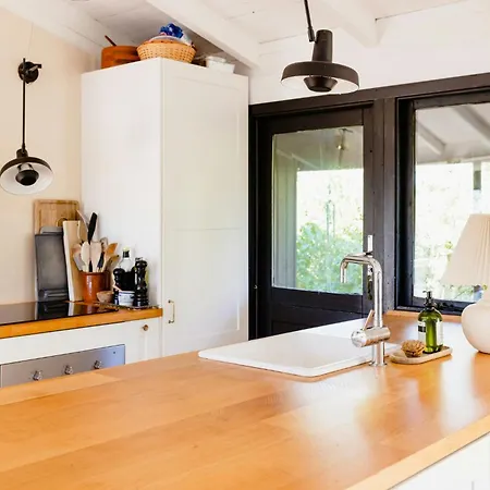 House On Hilltop With View And Decor בית נופש *